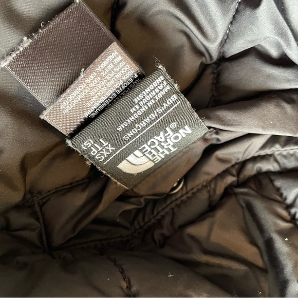 Kids North-face Perrito Reversible Coat size 5 - Picture 3 of 4